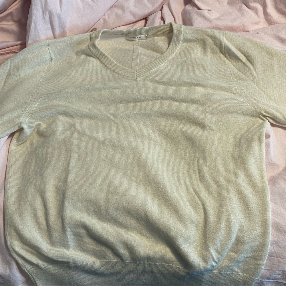 Brand new The Row cashmere sweater